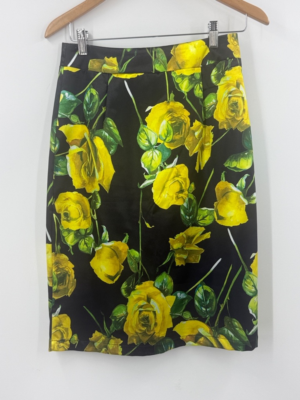 Miss Look satin black & yellow floral pencil skirt spring summer women's small